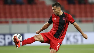 Trabzonspor, İsmail Köybaşı'nın Jübile Maçında Göztepe'ye 2-1 Yenildi