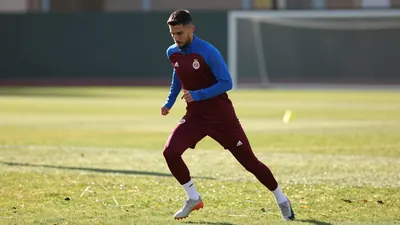 Trabzonspor, Amed Sportif Faaliyetleri maçı için 20 kişilik kadrosunu açıkladı ve Diyarbakır'a hareket etti